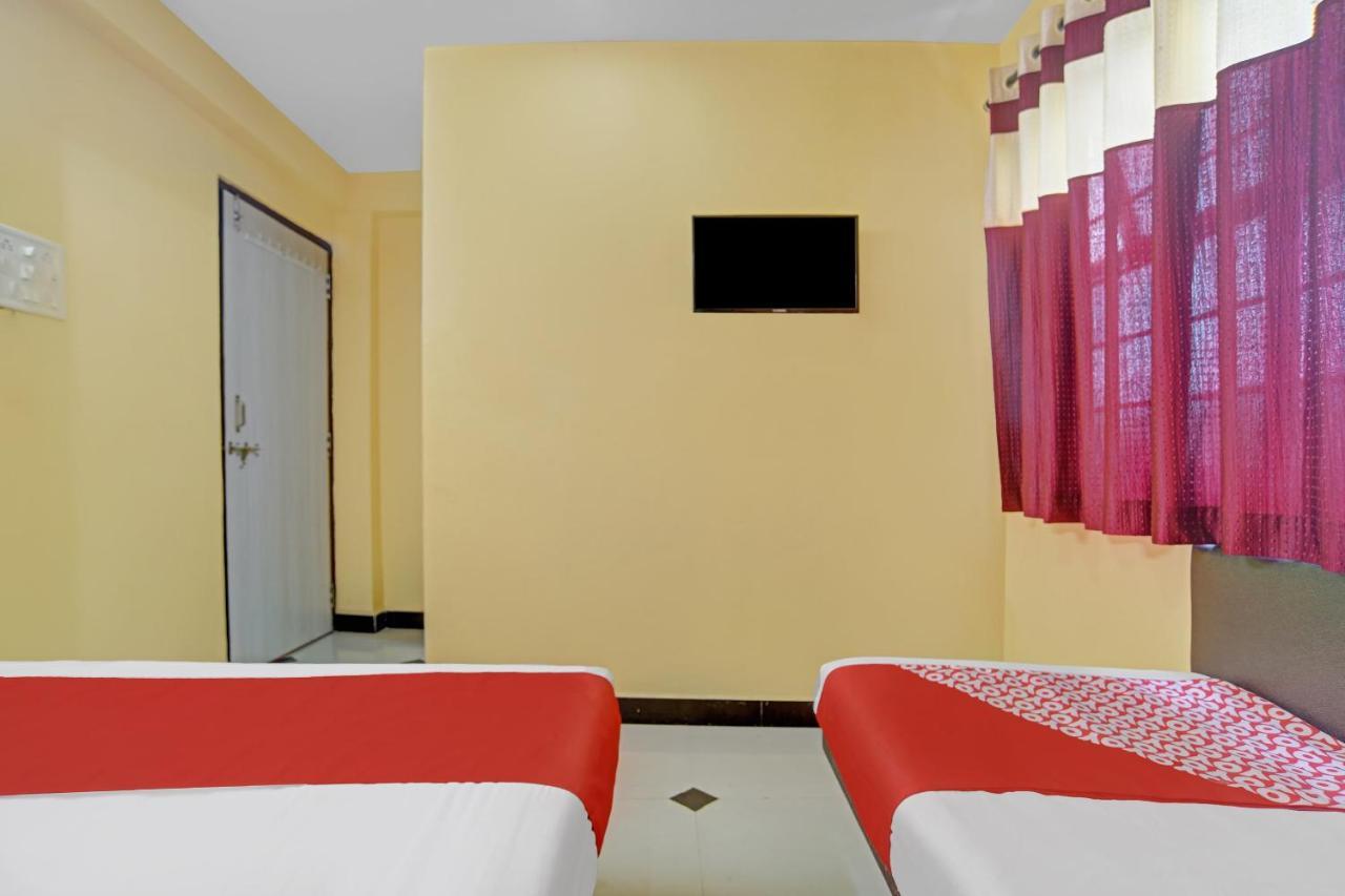 Oyo 79454 Shree Laxmi Palace Hotel Ujjain Eksteriør billede
