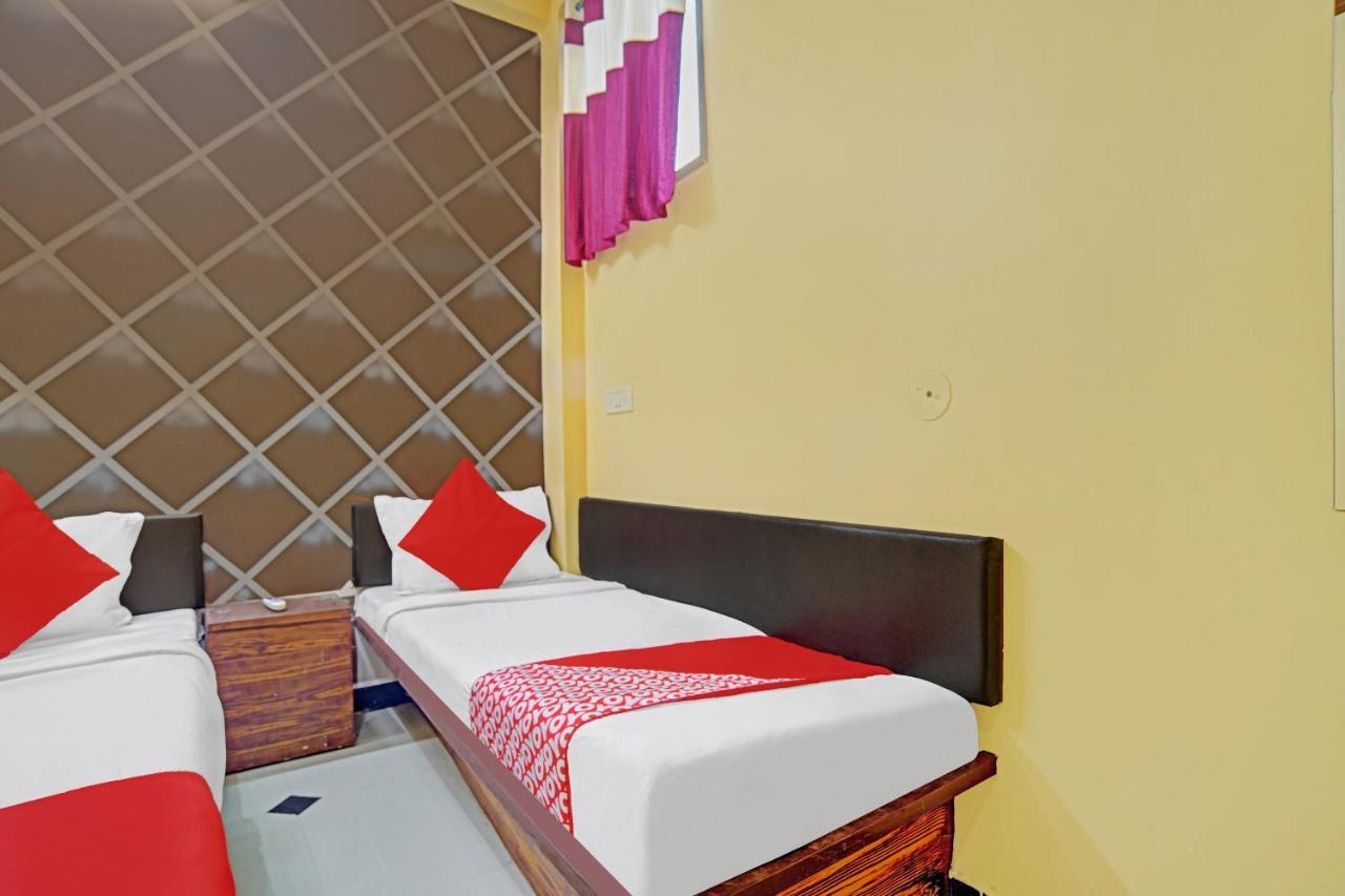 Oyo 79454 Shree Laxmi Palace Hotel Ujjain Eksteriør billede