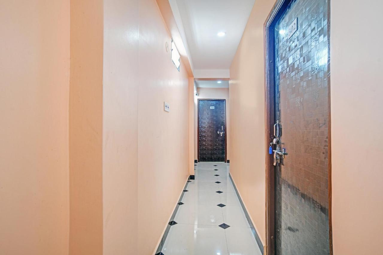 Oyo 79454 Shree Laxmi Palace Hotel Ujjain Eksteriør billede